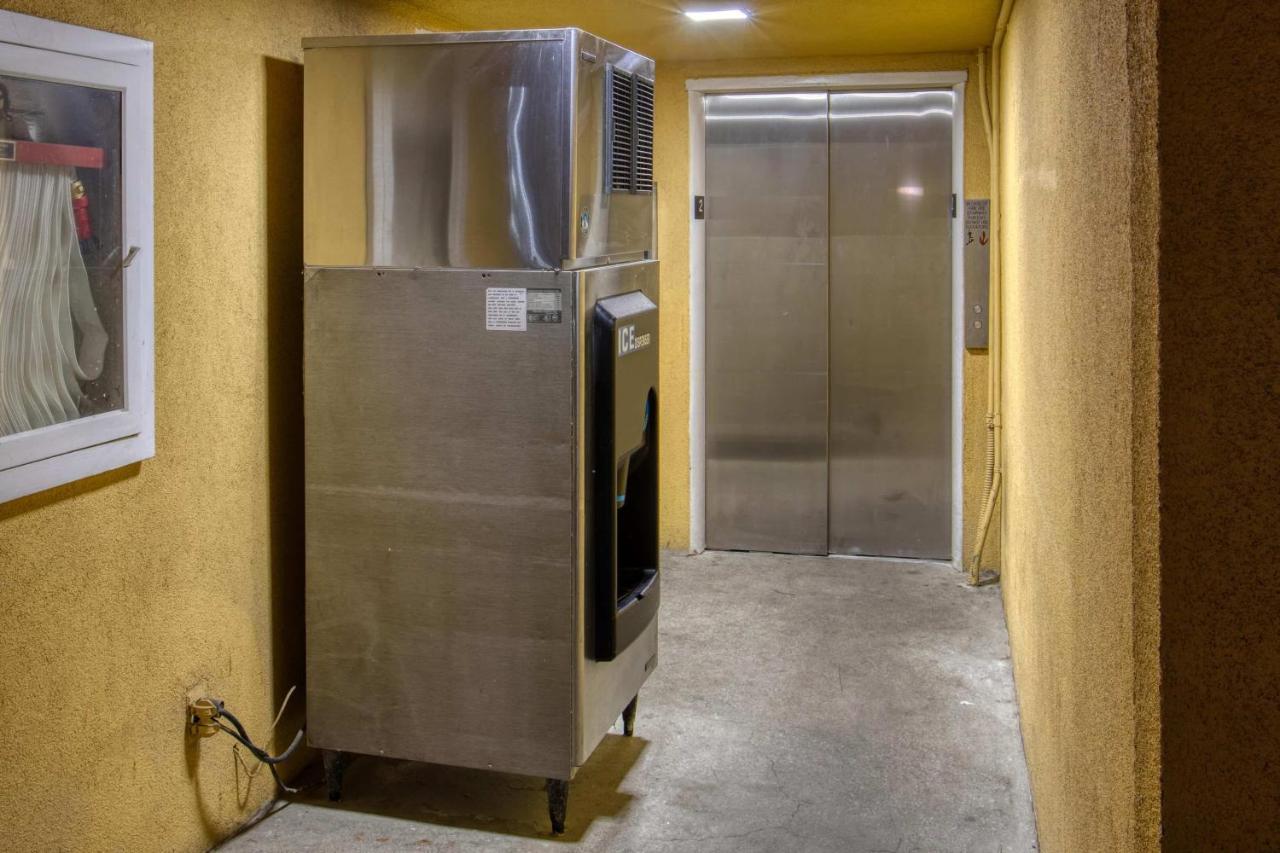 Quality Inn Sacramento Convention Center Ngoại thất bức ảnh
