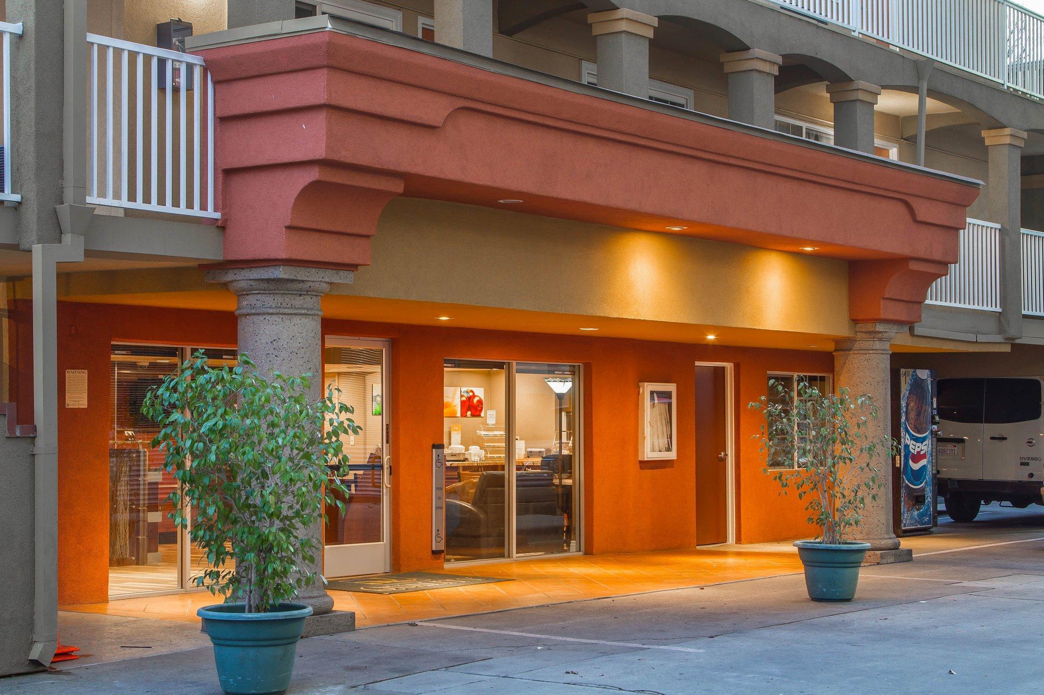 Quality Inn Sacramento Convention Center Ngoại thất bức ảnh
