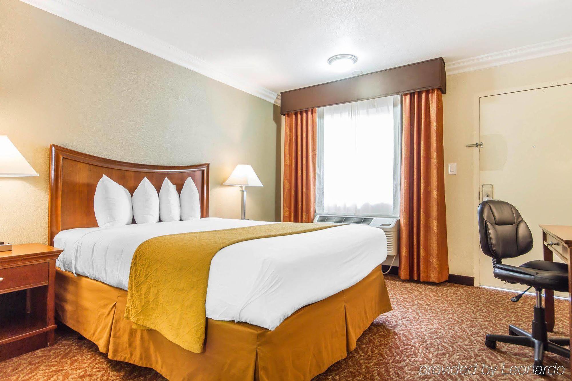 Quality Inn Sacramento Convention Center Ngoại thất bức ảnh